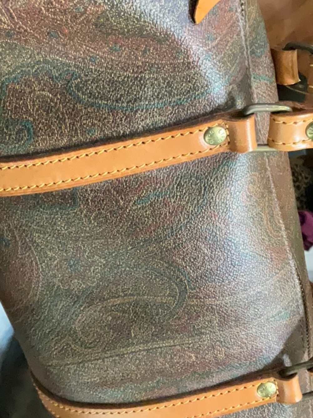 Beautiful Etro Mint Condition Leather Used Luxe Bag 3200 Retail - Picture 2 of 2